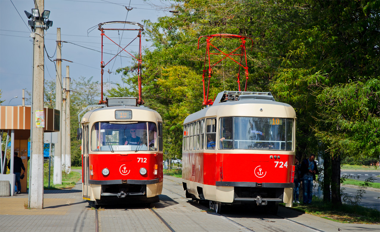 Мариуполь, Tatra T3SUCS № 712; Мариуполь, Tatra T3A № 724