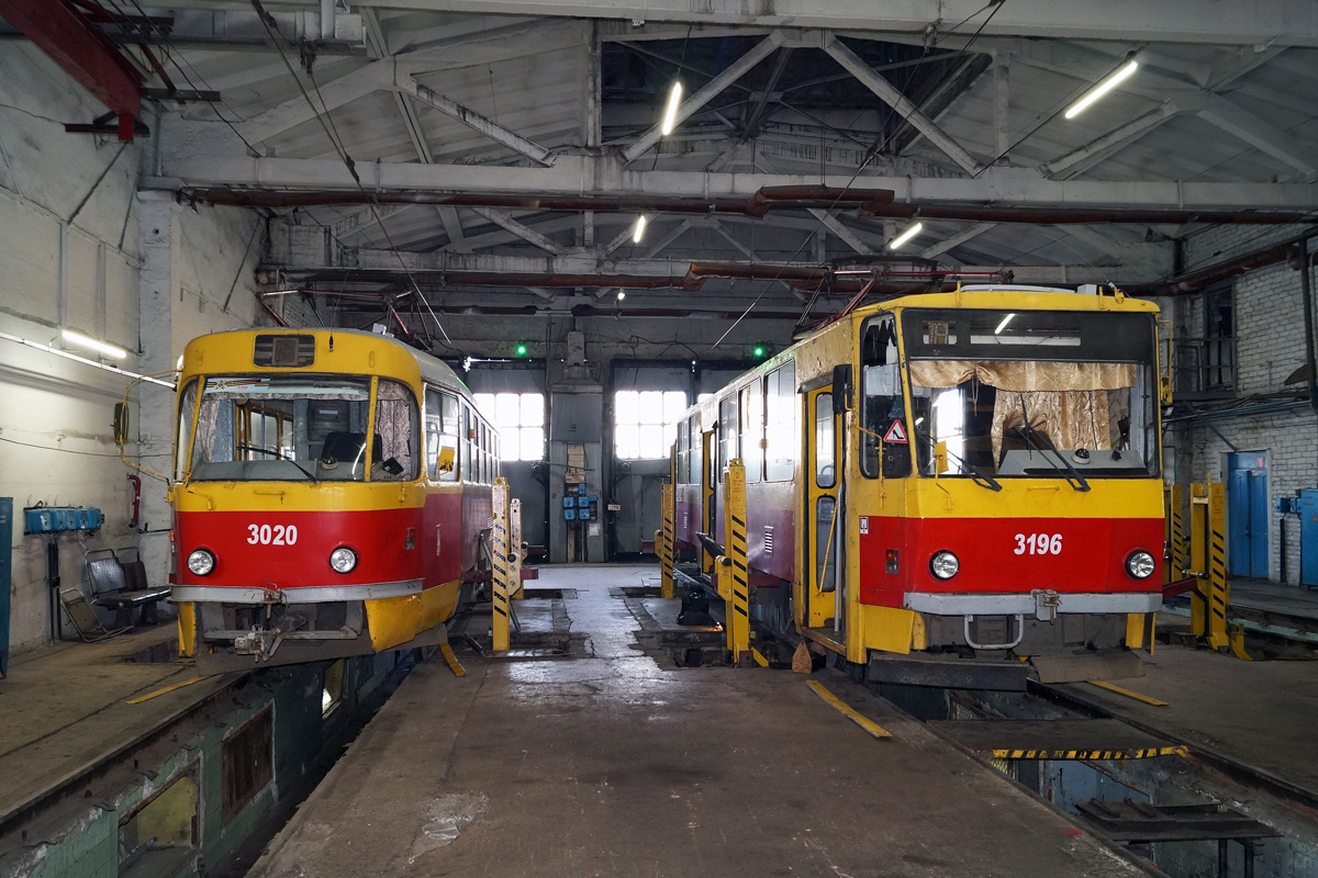 Barnaul, Tatra T3SU # 3020; Barnaul, Tatra T6B5SU # 3196