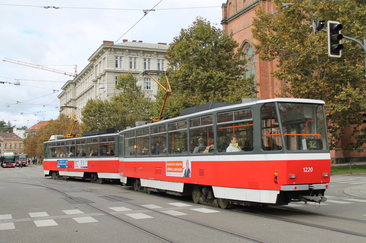 Brno, Tatra T6A5 N°. 1220