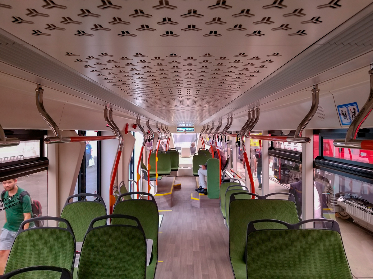 Санкт-Петербург, 71-911ЕМ «Львёнок» № б/н; Берлин — InnoTrans 2018 Санкт-Петербург, 71-911ЕМ «Львёнок» № б/н; Берлин — InnoTrans 2018