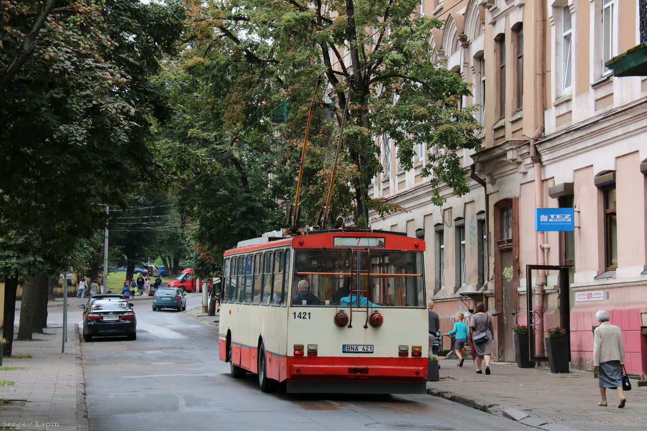 Вильнюс, Škoda 14Tr02 № 1421