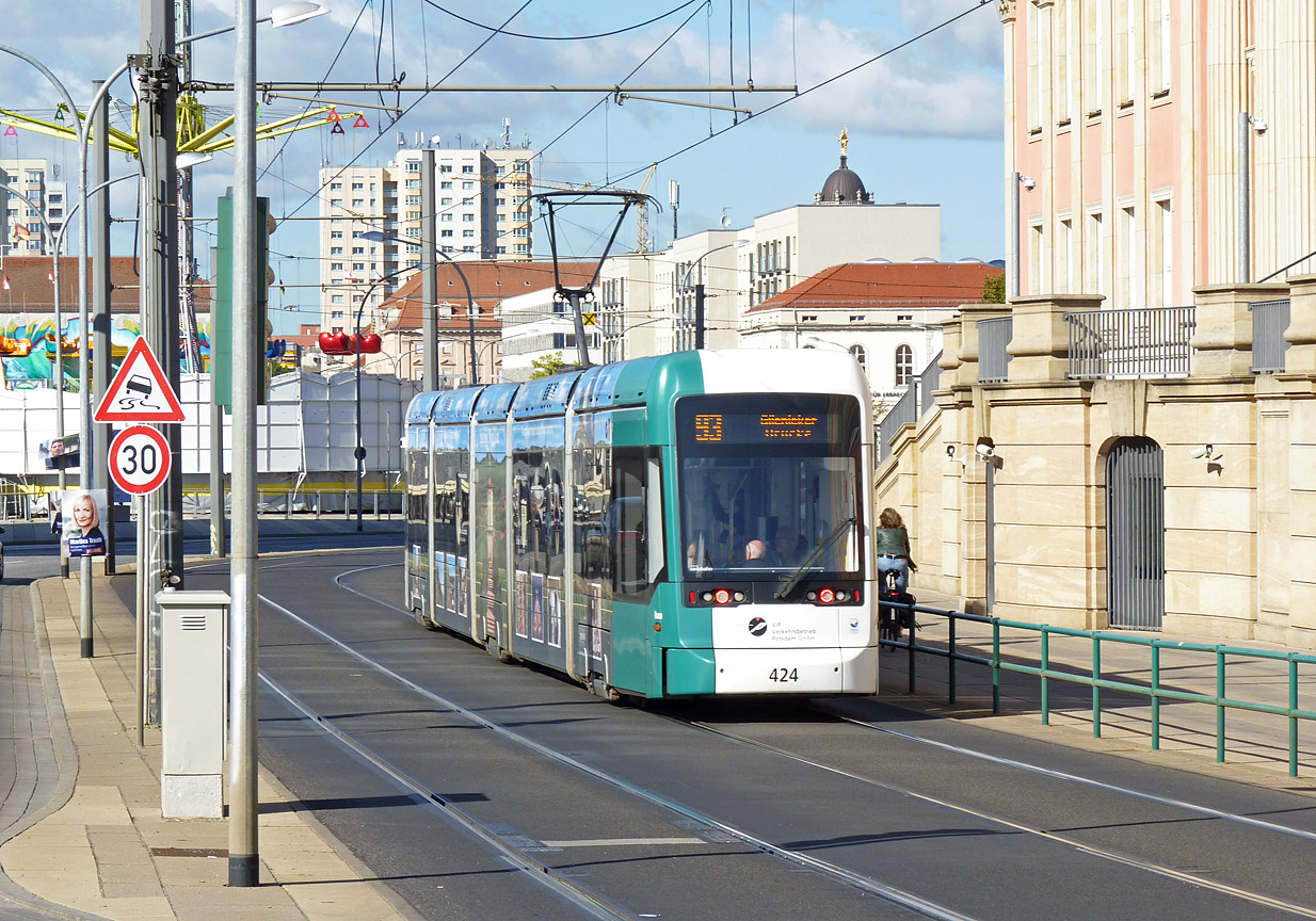 Потсдам, Stadler Variobahn № 424