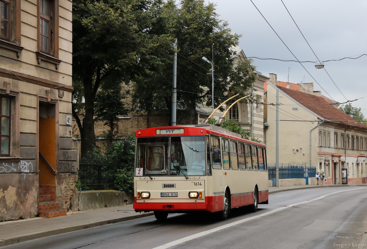 Вильнюс, Škoda 14Tr13/6 № 1614