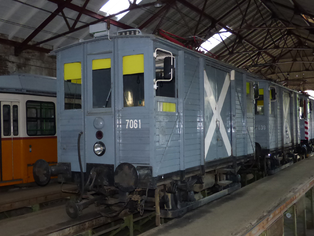Budapest, Freight motor car — 7061; Budapest — Villamos kocsiszínek