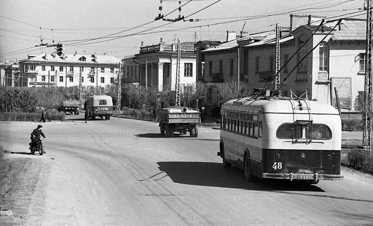 Biškeka, MTB-82D № 48; Biškeka — Old photos