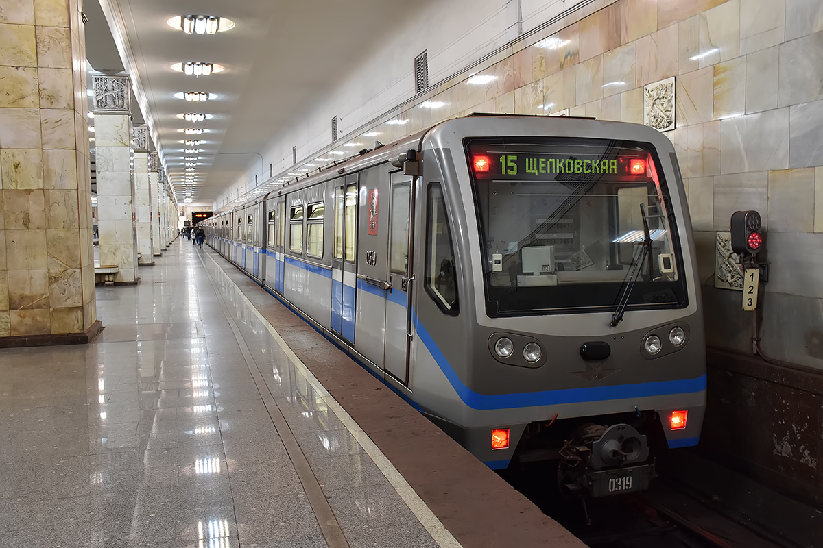 Moscow, 81-740.4 “Rusich” № 0319