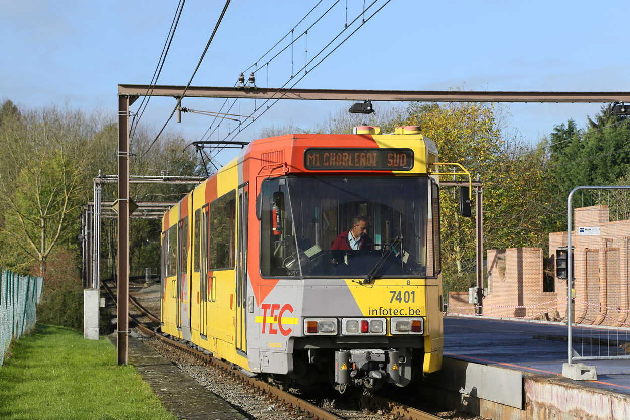 Charleroi, BN/ACEC type 6100 6-axle # 7401