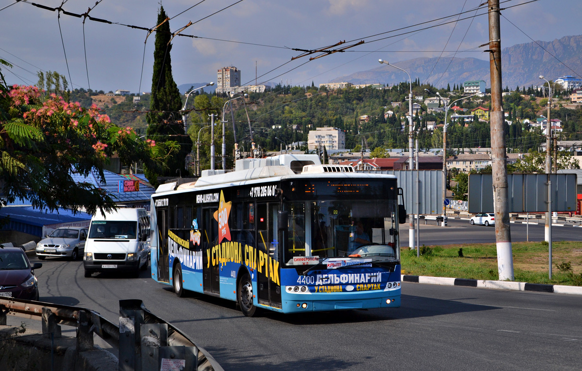 Trolleybus de Crimée, Bogdan T70115 N°. 4400