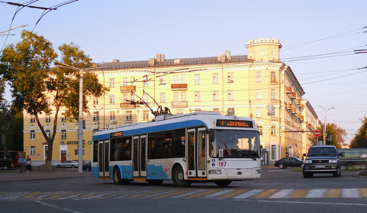 Витебск, БКМ 321 № 197