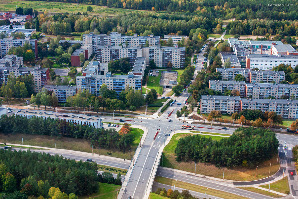 Vilnius — Loops and lines