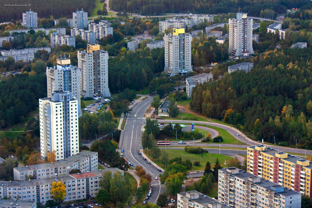 Vilnius — Loops and lines