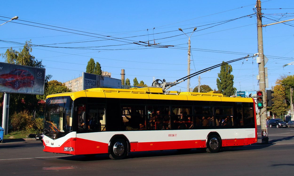 Одесса, БКМ 321 № 0036