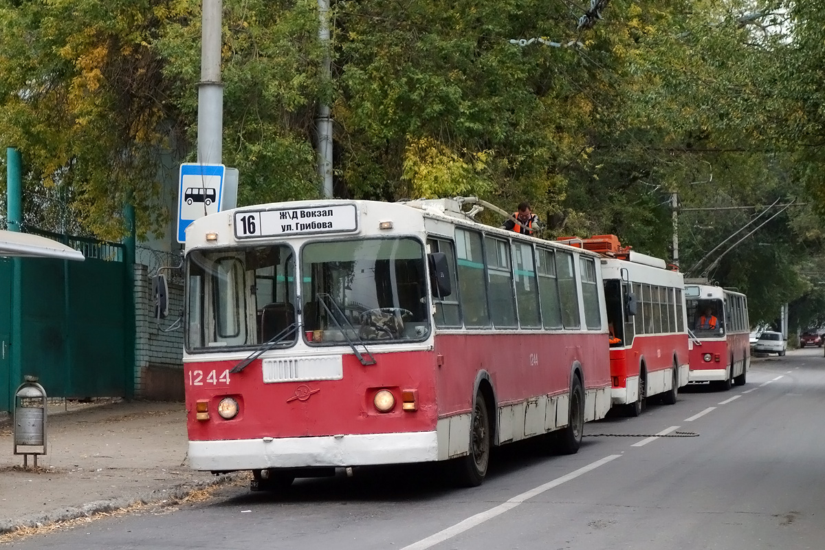 Саратов, ЗиУ-682Г-012 [Г0А] № 1244