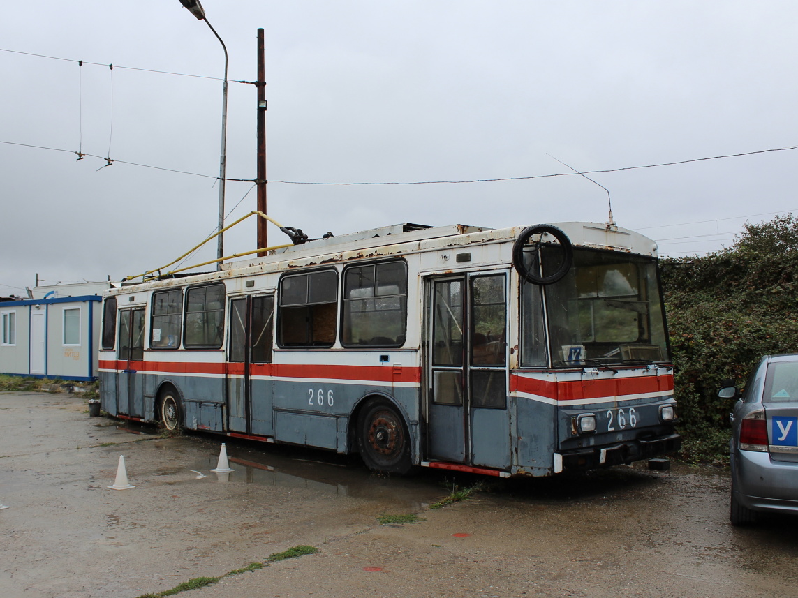 Пловдив, Škoda 14Tr06 № 266