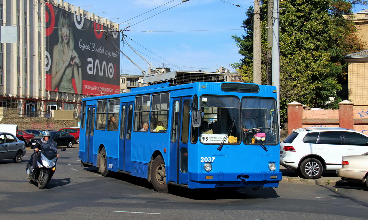 Одесса, YMZ T2 № 2037
