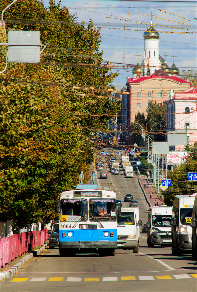Брянск, ЗиУ-682Г [Г00] № 1064
