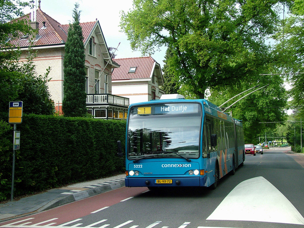 Арнем, Berkhof Premier AT18 № 5222