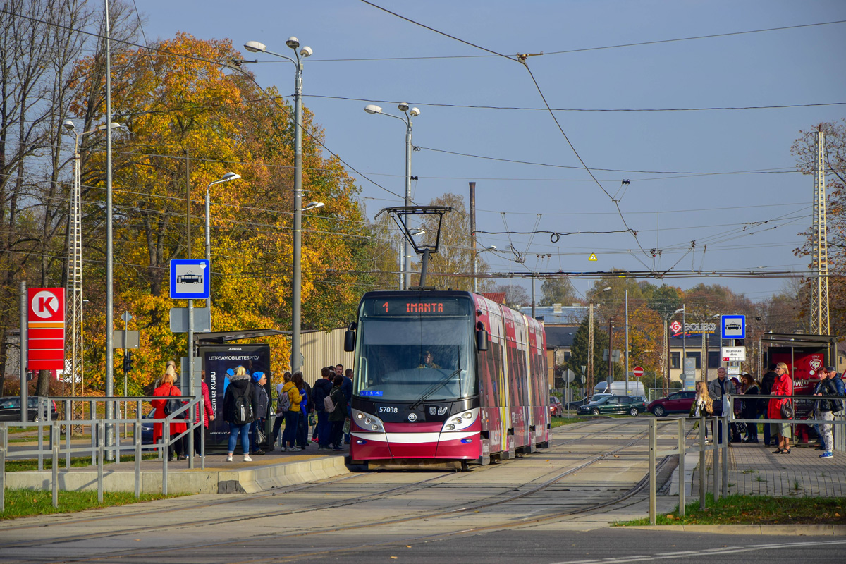 Riga, Škoda 15T ForCity Alfa Riga # 57038