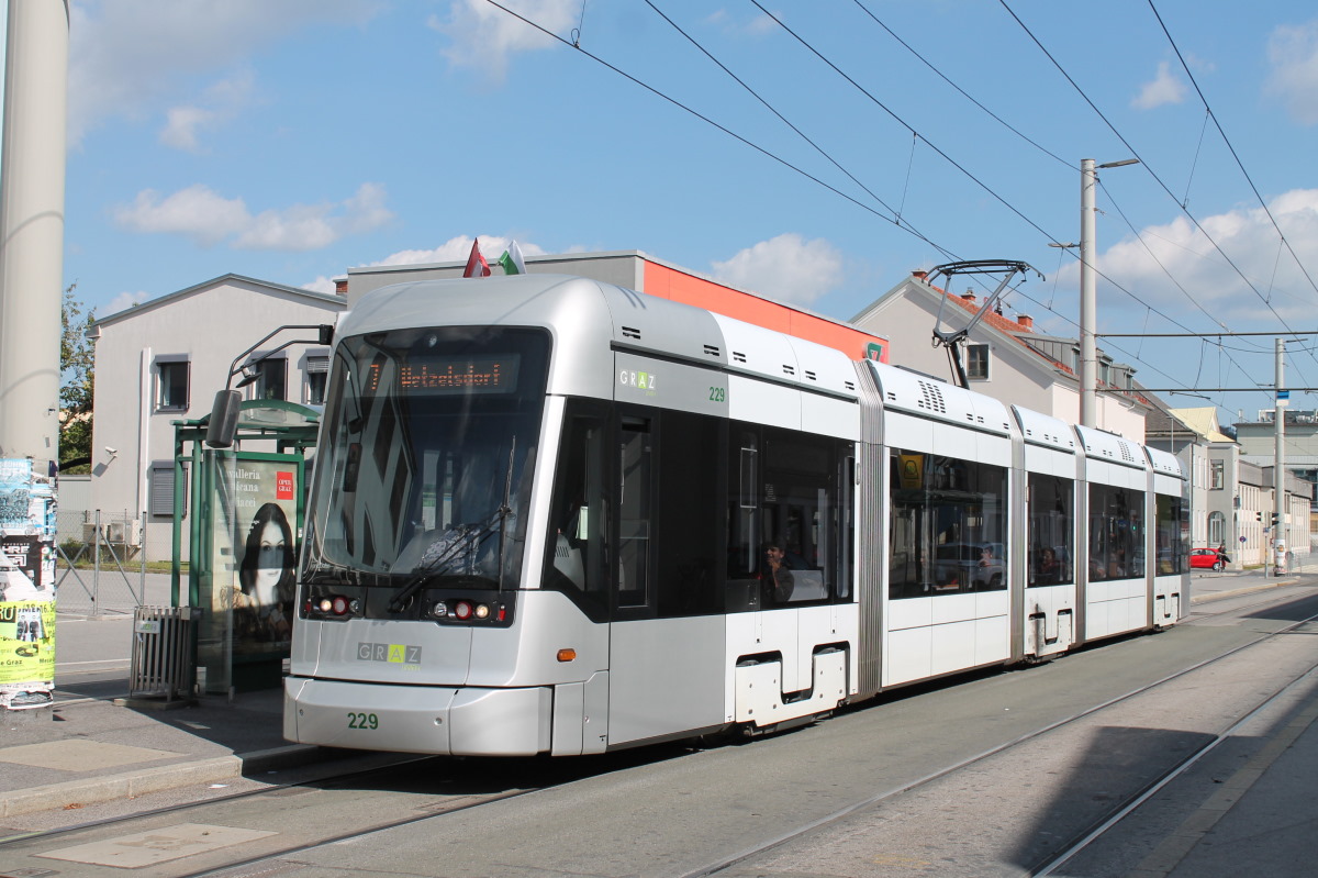 Грац, Stadler Variobahn № 229