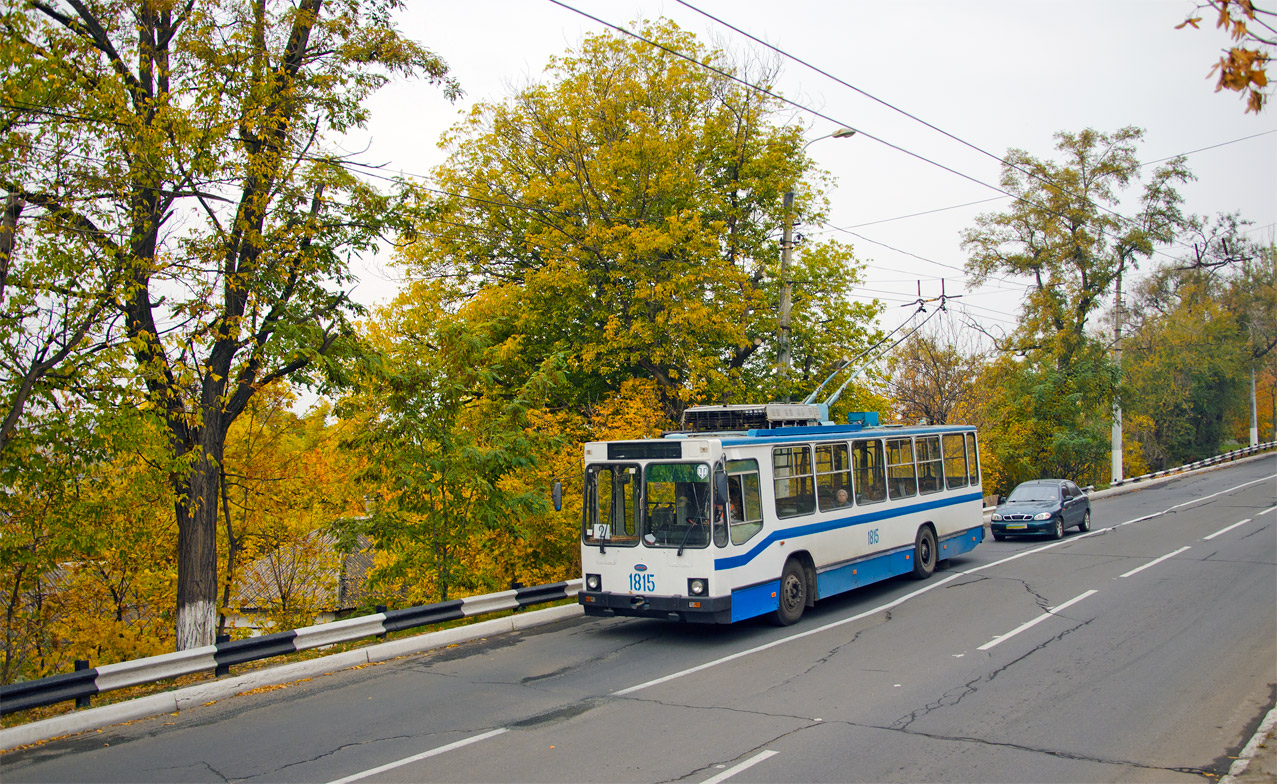 Мариуполь, ЮМЗ Т2 № 1815