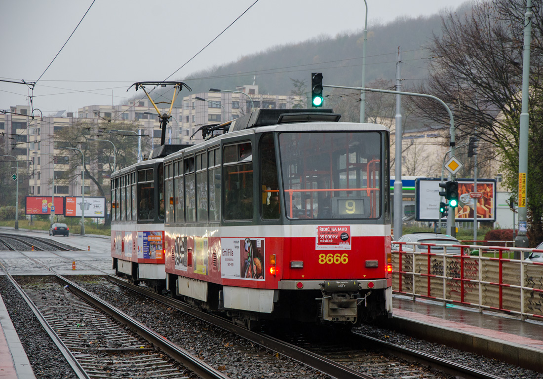 Прага, Tatra T6A5 № 8666