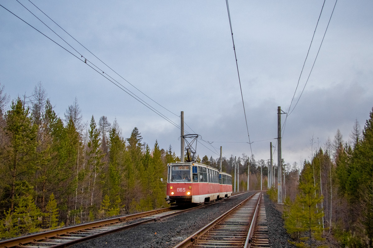 Усть-Илимск, 71-605 (КТМ-5М3) № 065
