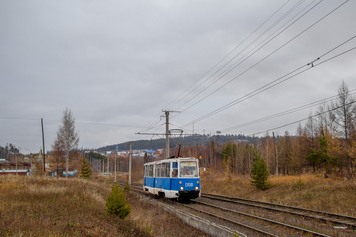 Усть-Илимск, 71-605 (КТМ-5М3) № 068