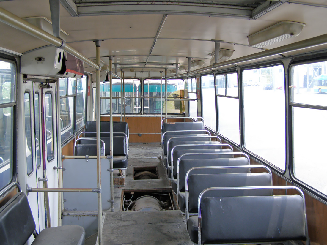 Плевен, ЗиУ-682УП НРБ № 142 (01427)