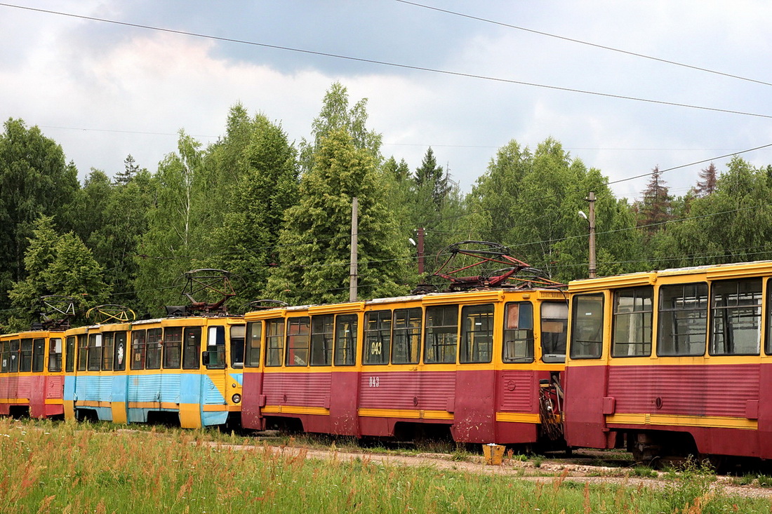 Новополоцк, 71-605 (КТМ-5М3) № 043