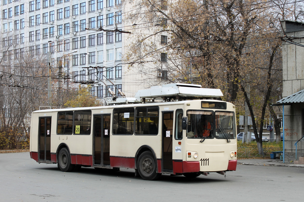 Челябинск, ЗиУ-682 КР Иваново № 1111