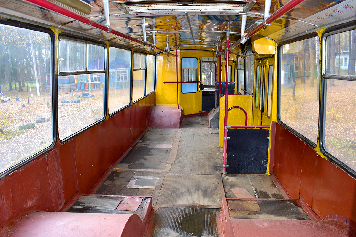 Брянск, ЗиУ-682Г-016 (012) № 1095; Брянск — Салоны