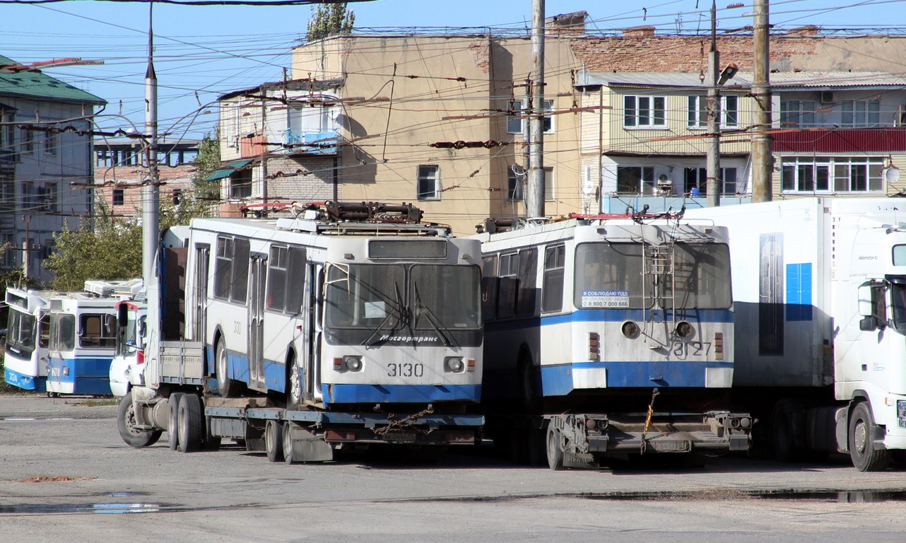 Махачкала, ЗиУ-682ГМ1 (с широкой передней дверью) № 253
