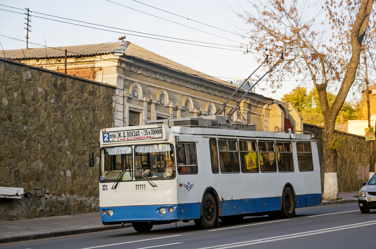 Ростов-на-Дону, ЗиУ-682Г-016.02 (с широкой 1-й дверью) № 321