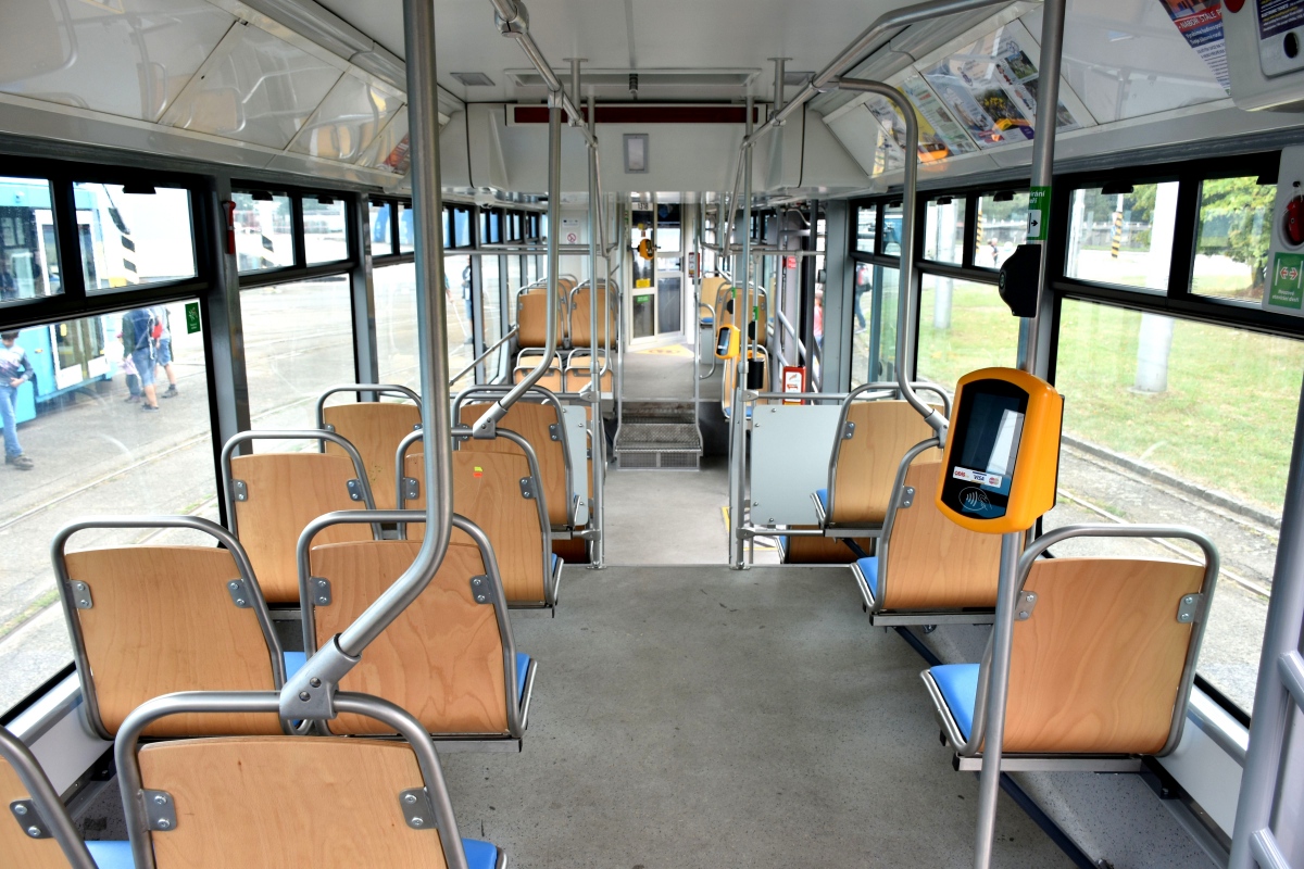 Ostrava, Vario LFR.E № 1318; Ostrava — Ostrava public transport workers' day 2018