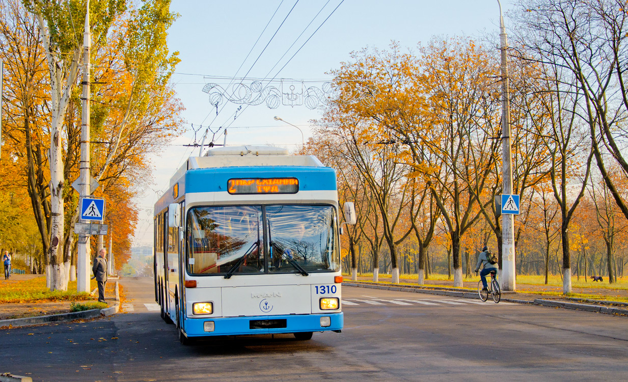 Маріуполь, MAN/Gräf & Stift 860 SL172HO № 1310