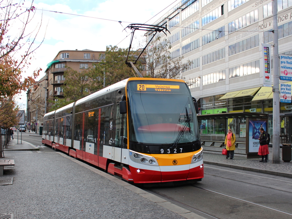 Прага, Škoda 15T4 ForCity Alfa Praha № 9327