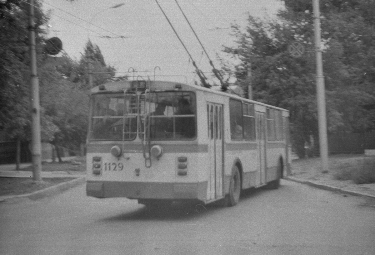 Саратов, ЗиУ-682В № 1129; Саратов — Исторические фотографии