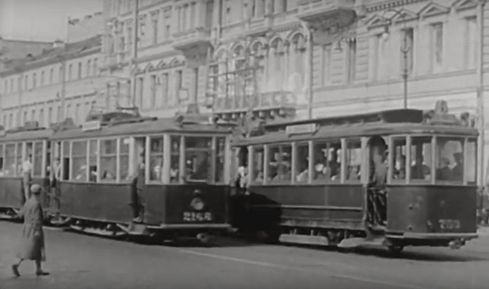 Saint-Pétersbourg, MS-2 N°. 2168; Saint-Pétersbourg, PV N°. 753; Saint-Pétersbourg — Historic tramway photos