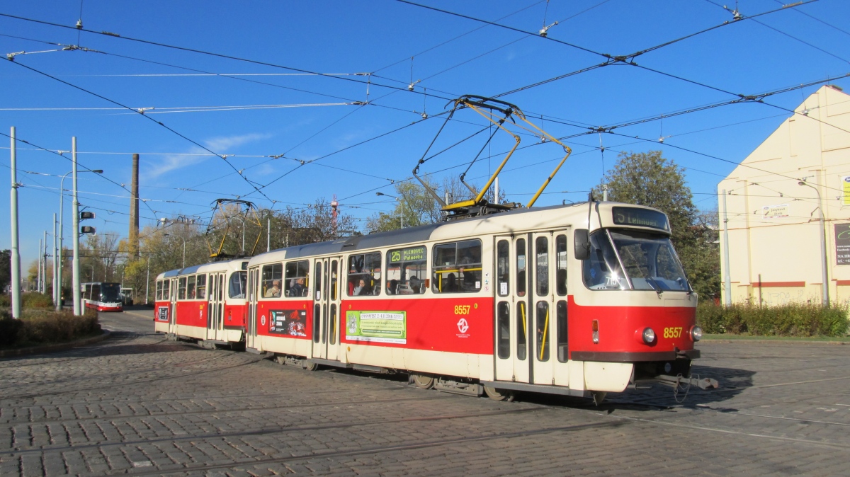 Прага, Tatra T3R.P № 8557