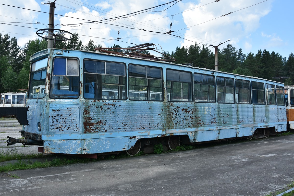 Zlatoust, 71-605 (KTM-5M3) — 102