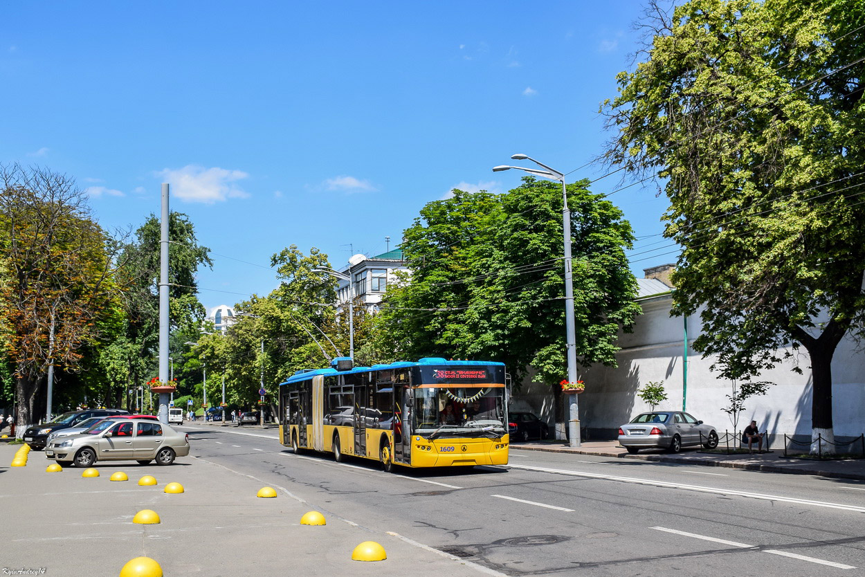 Киев, ЛАЗ E301D1 № 1609