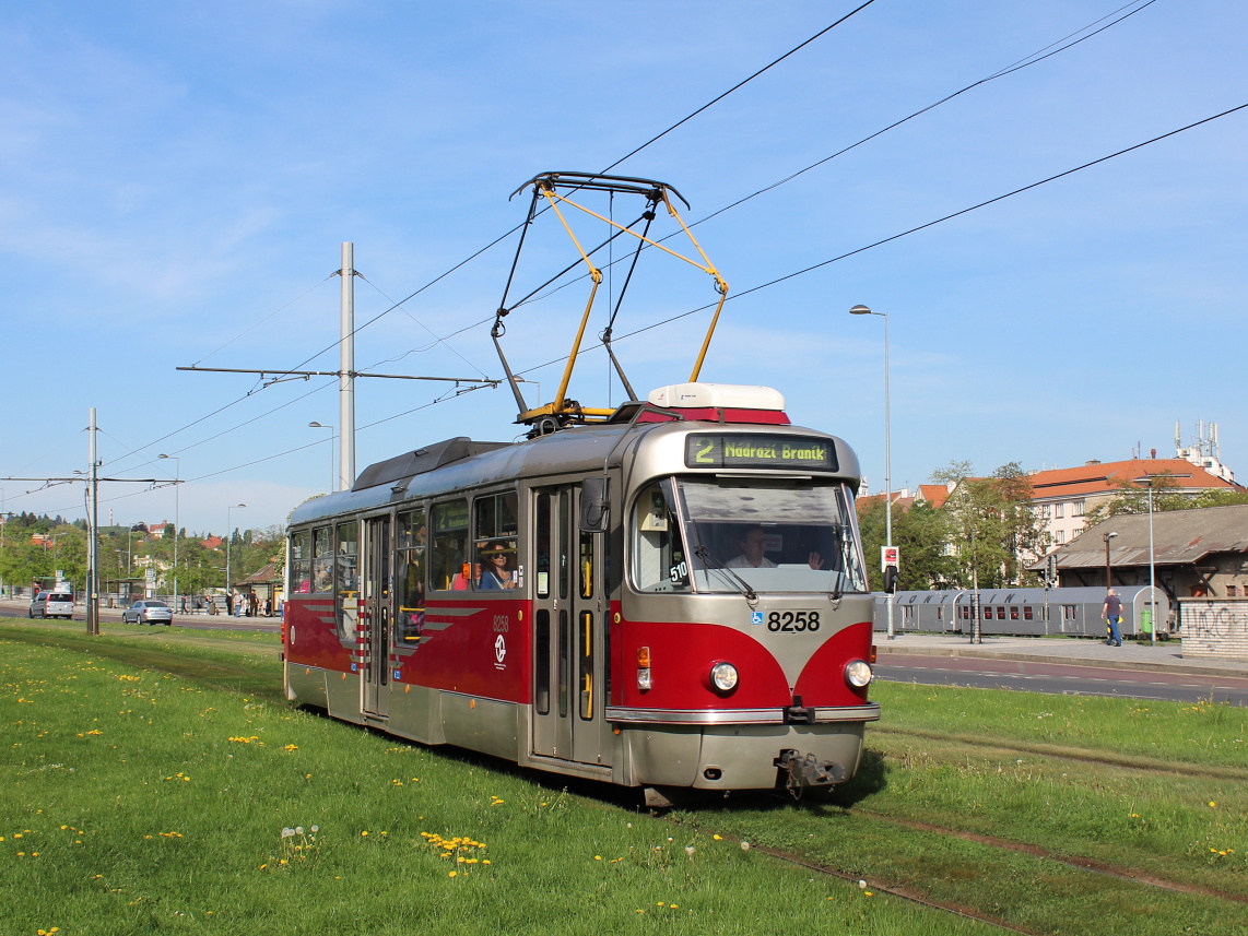 Прага, Tatra T3R.PLF № 8258