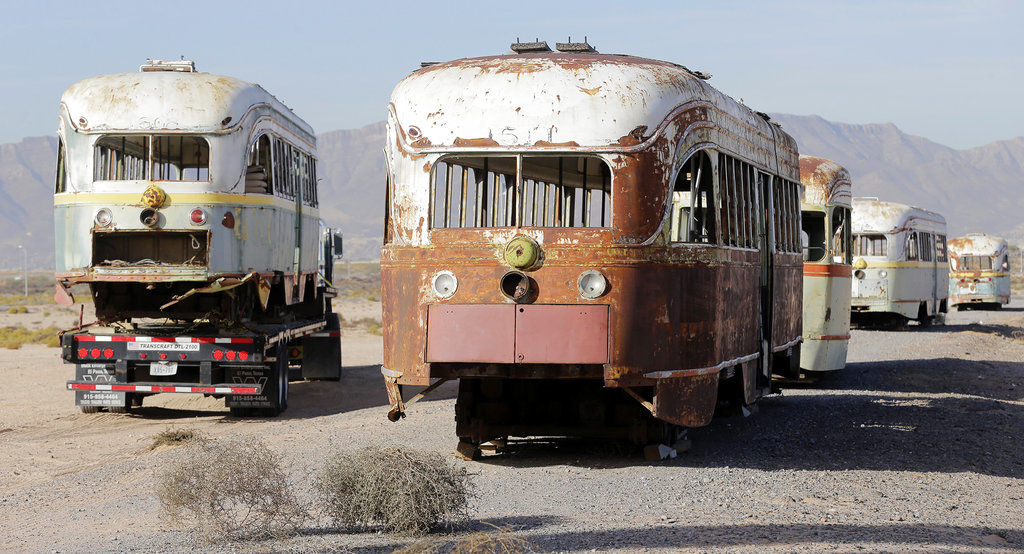 Эль-Пасо, PCC № 1508; Эль-Пасо, PCC № 1511; Эль-Пасо — Вагоны PCC на хранении на территории международного аэропорта Эль-Пасо