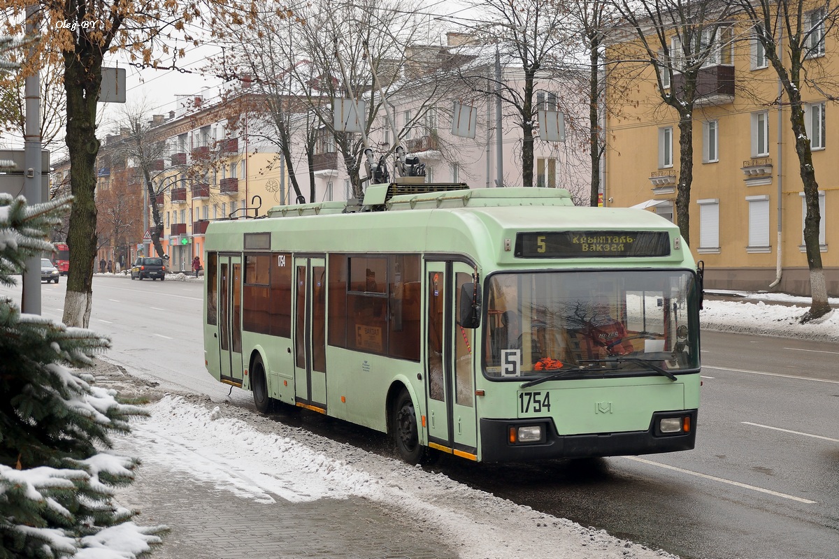 Гомель, БКМ 32102 № 1754