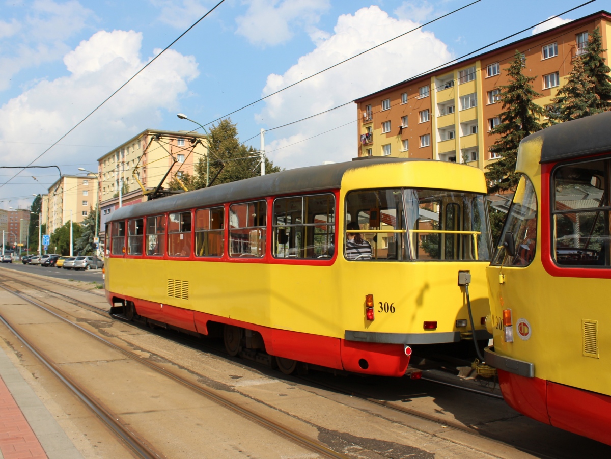 Мост ― Литвинов, Tatra T3M.3 № 306