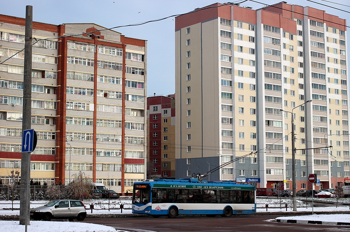 Витебск, БКМ 321 № 212