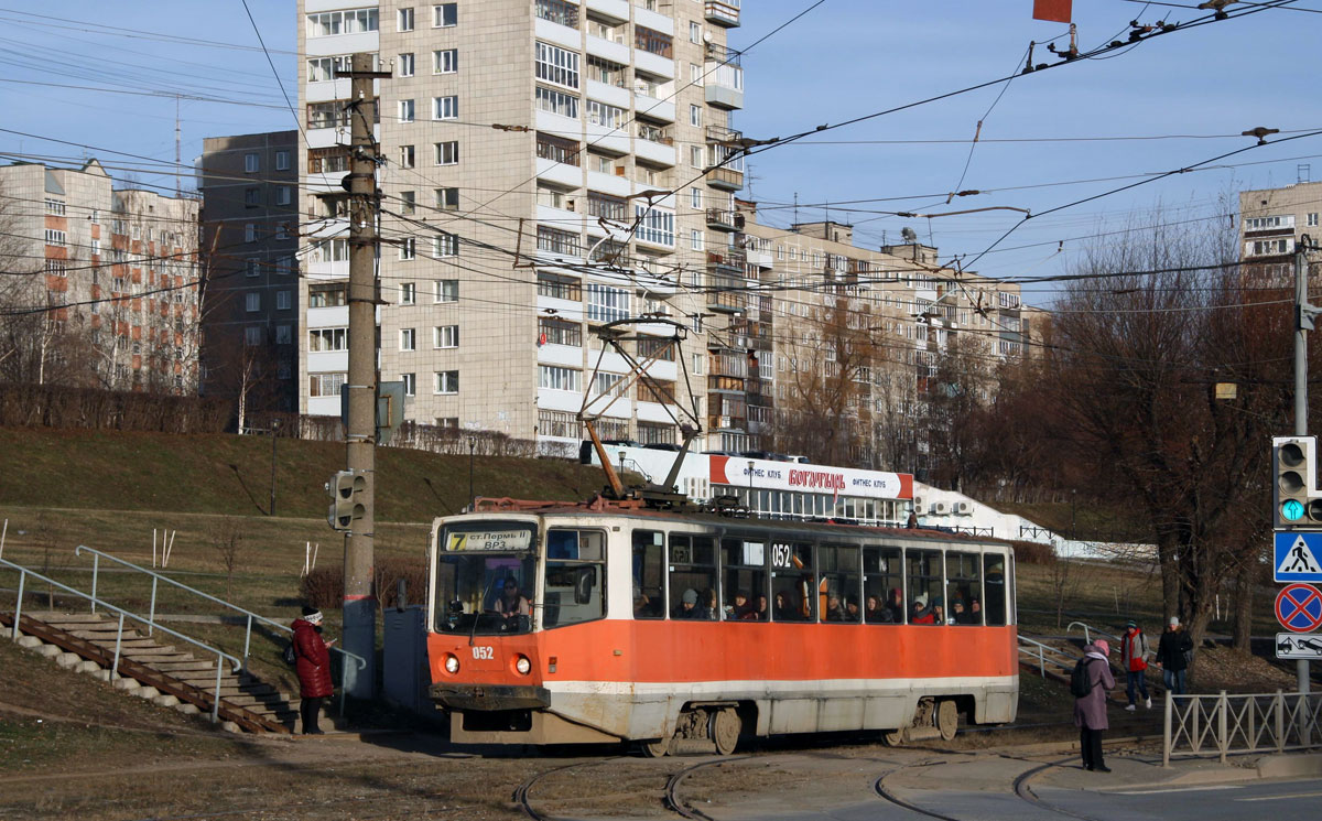Пермь, 71-608КМ № 052