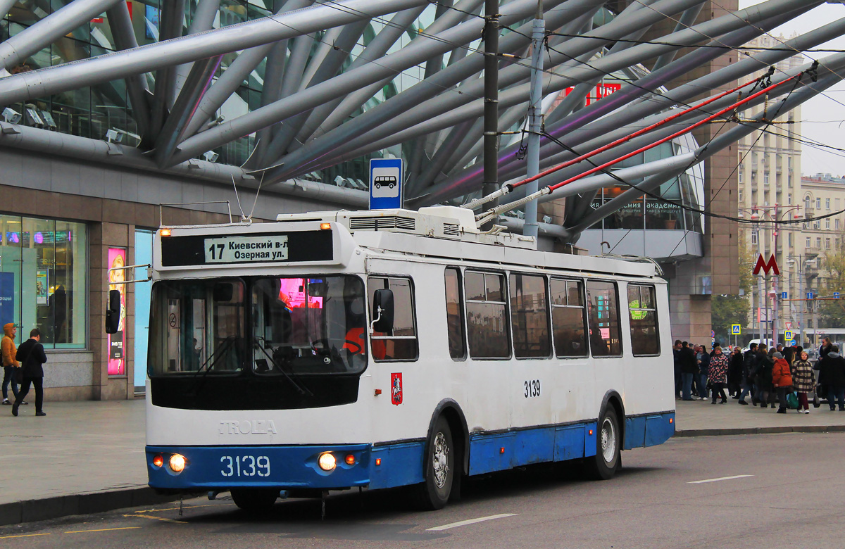 Москва, ЗиУ-682Г-016.02 (с широкой 1-й дверью) № 3139