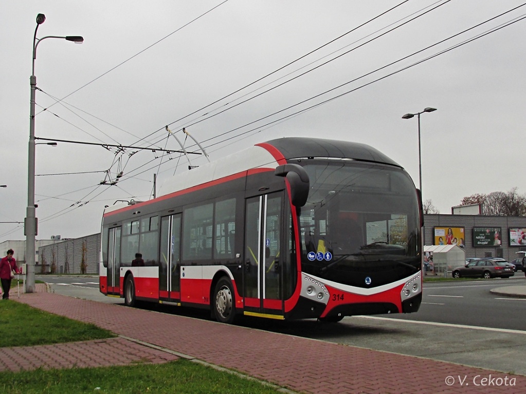 Опава, Škoda 32Tr SOR № 314