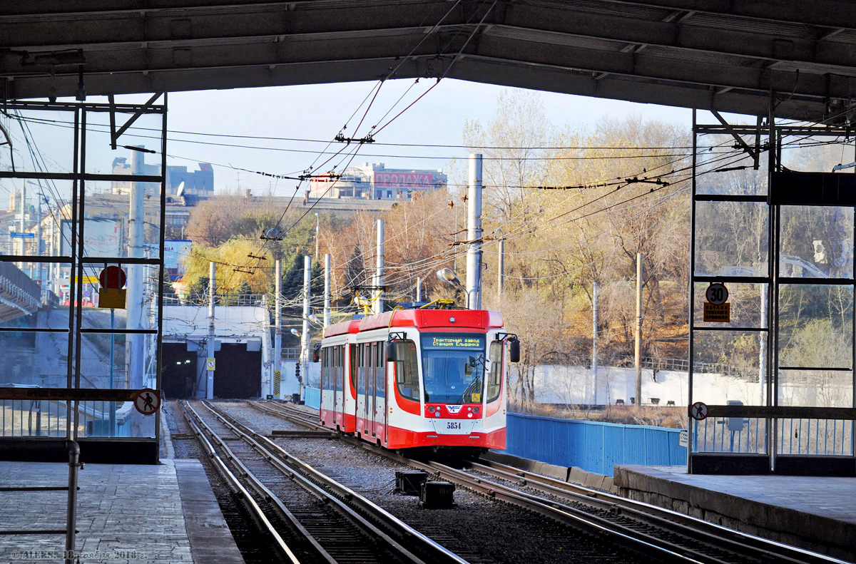 Волгоград, 71-623-03 № 5854